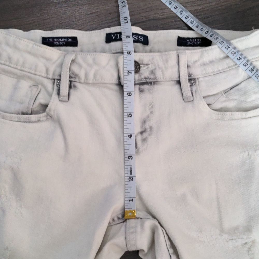‎Vigoss the Thompson Tomboy Distressed White Jeans - Picture 9 of 13